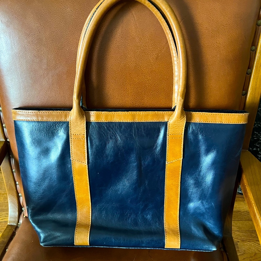 Links and Kings Alisa Leather Tote
